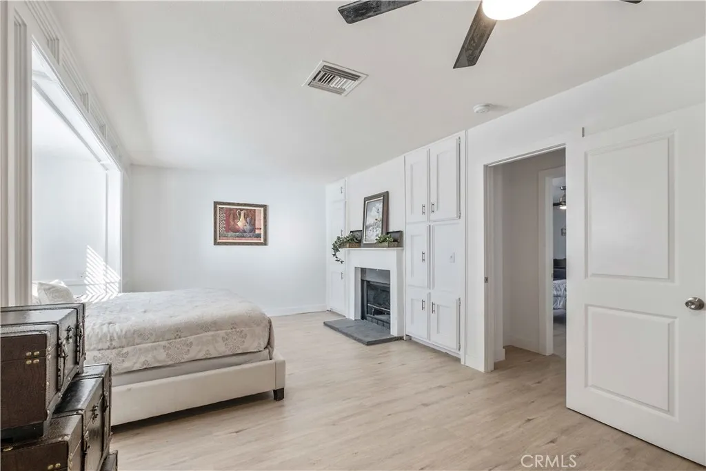 9255 Fortuna Avenue, Yucca Valley, California 92284 home-pic-53